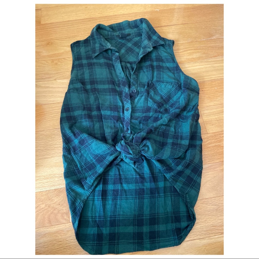 Sleeveless Flannel